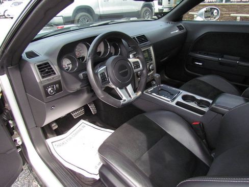 Used 2012 Dodge Challenger SRT8 w/ Premium Sound Group RWD image 9
