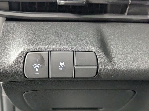 Certified 2026 Hyundai Elantra Sport FWD image 15