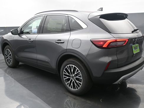 New 2024 Ford Escape SE image 27