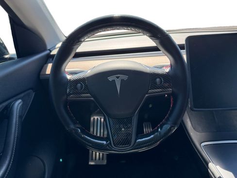 Used 2021 Tesla Model Y Performance image 13