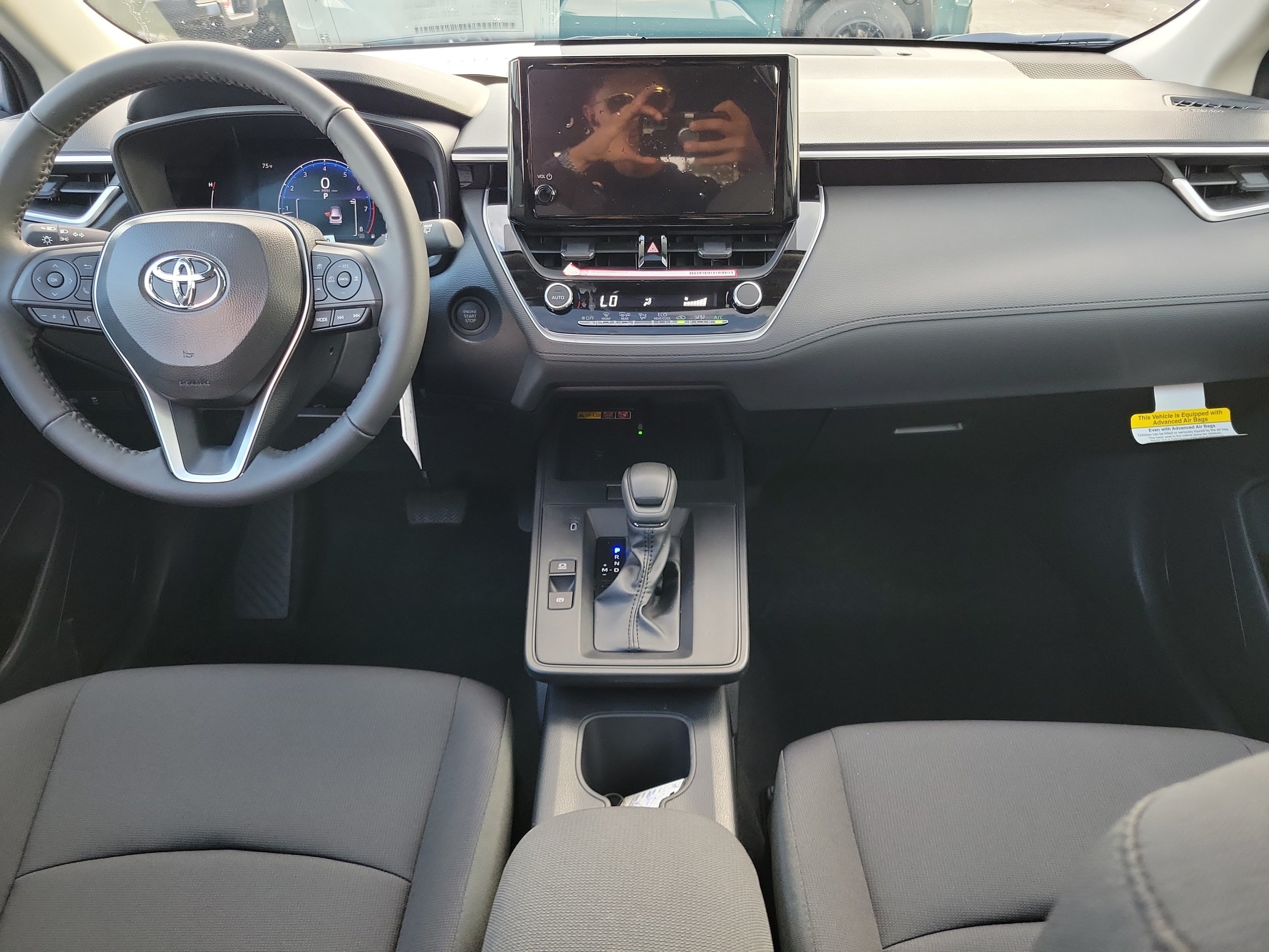 New 2026 Toyota Corolla Cross LE w/ Moonroof Package FWD image 9