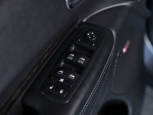 Used 2017 Dodge Durango Citadel w/ Premium Entertainment Group image 27