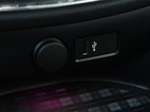 Used 2019 MINI Cooper Clubman S image 26