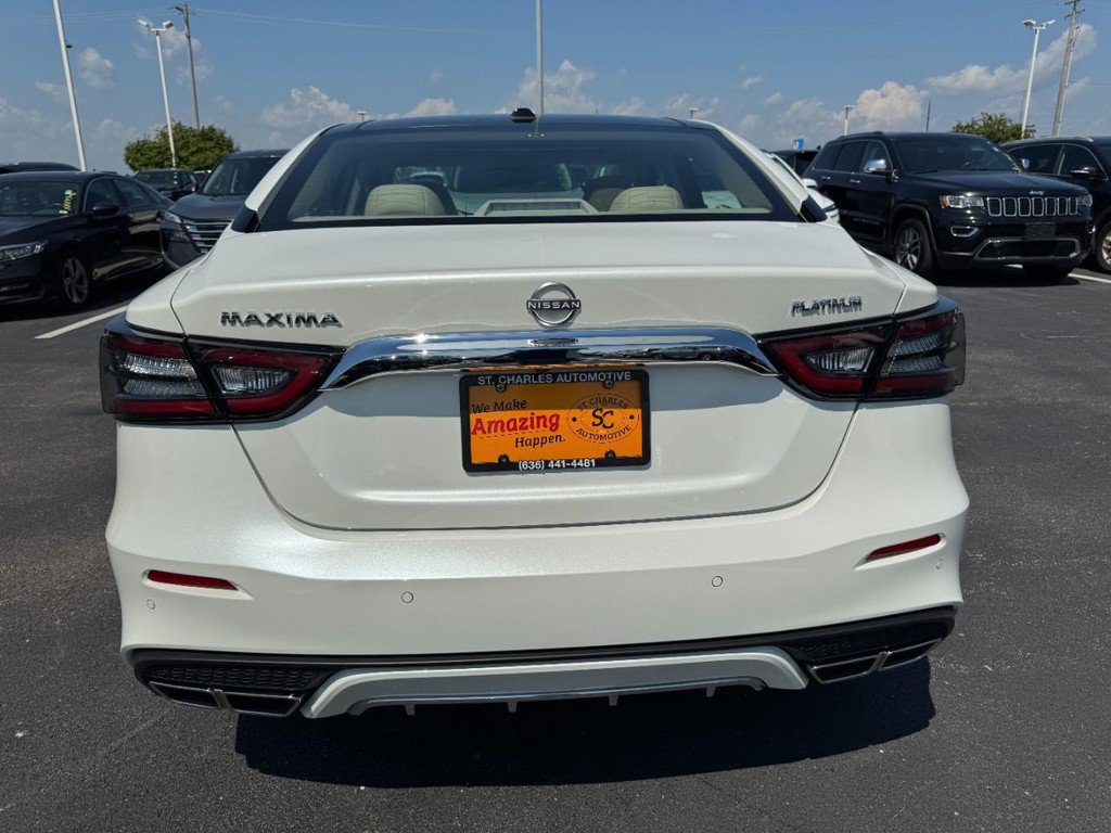 Used 2023 Nissan Maxima Platinum w/ Sport Mat Group FWD image 4