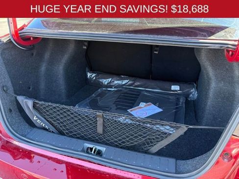 New 2025 Nissan Versa SV w/ Trunk Package FWD image 27
