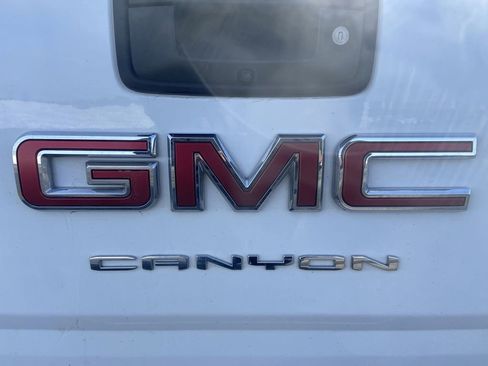 Certified 2022 GMC Canyon AT4 w/ Trailering Package image 31