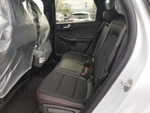 New 2026 Ford Escape ST-Line w/ Cold Weather Package AWD/4WD image 18