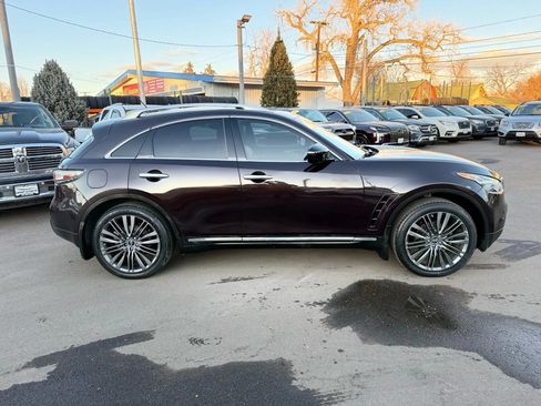 Used 2017 INFINITI QX70 AWD w/ Limited Package image 10