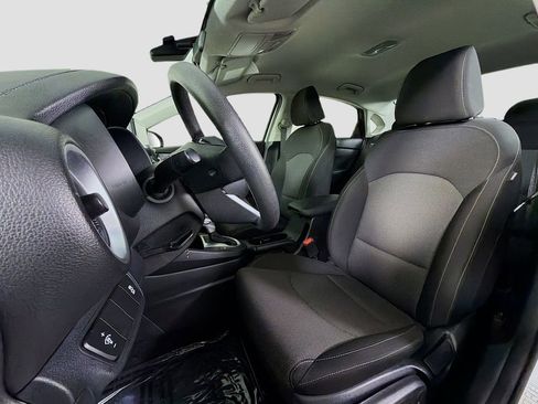 Used 2024 Kia Forte LXS image 13