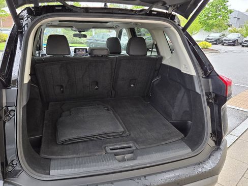 Used 2021 Nissan Rogue SV w/ Premium Package AWD/4WD image 22