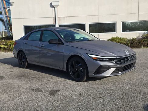 New 2026 Hyundai Elantra Sport image 9