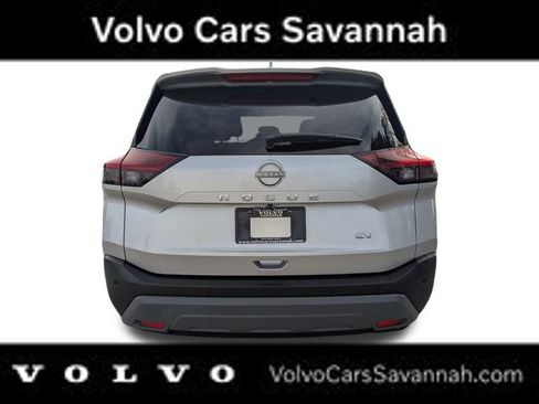 Used 2022 Nissan Rogue SV image 6