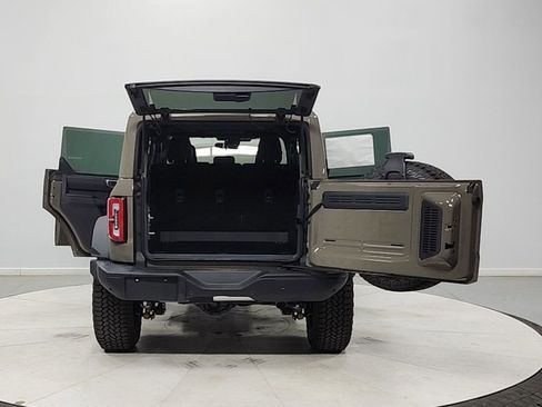 New 2026 Ford Bronco Badlands AWD/4WD image 14