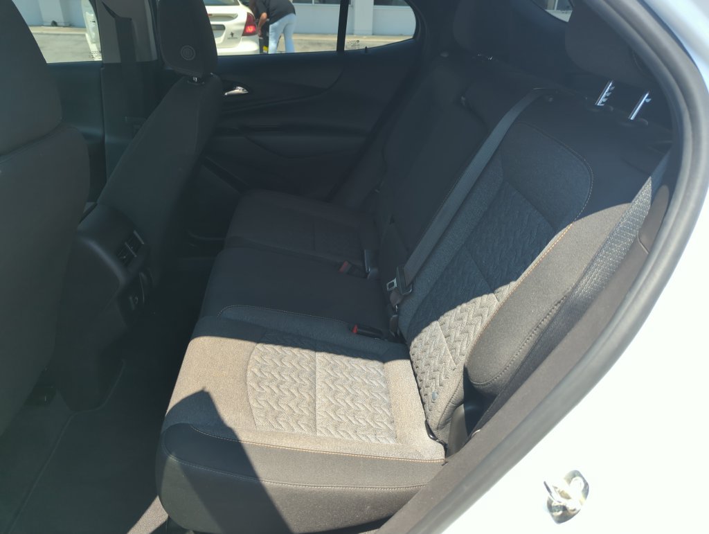 Used 2022 Chevrolet Equinox LT FWD image 26