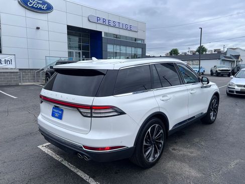 Used 2021 Lincoln Aviator Reserve w/ Equipment Group 202A AWD/4WD image 8