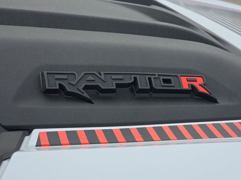 Used 2025 Ford F150 Raptor w/ Equipment Group 803A Raptor R AWD/4WD image 12