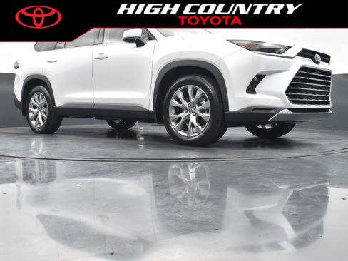 New 2026 Toyota Grand Highlander Limited image 42