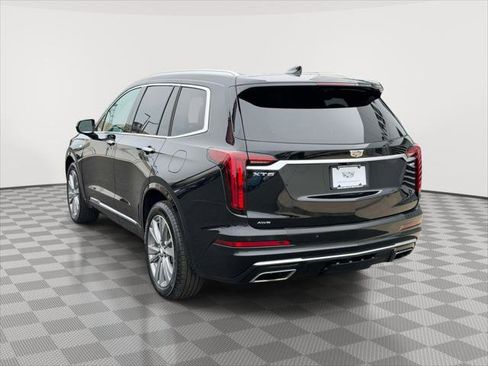 Used 2024 Cadillac XT6 Premium Luxury w/ LPO, Floor Liner Package AWD/4WD image 5