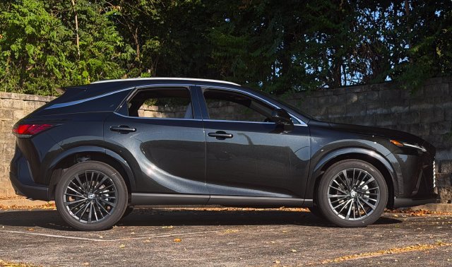 New 2026 Lexus RX 350 Premium w/ Convenience Package AWD/4WD image 3