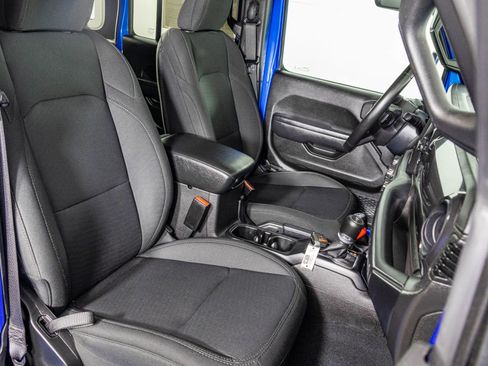 Used 2022 Jeep Wrangler Unlimited Sport image 44