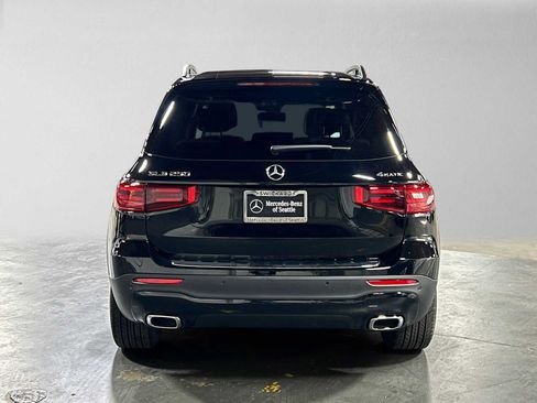 Certified 2026 Mercedes-Benz GLB 250 4MATIC image 5