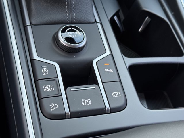 New 2026 Kia Sorento S FWD image 15
