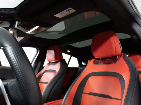 Used 2022 Mercedes-Benz AMG GT 43 image 40