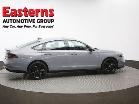 Used 2025 Honda Accord Sport image 45