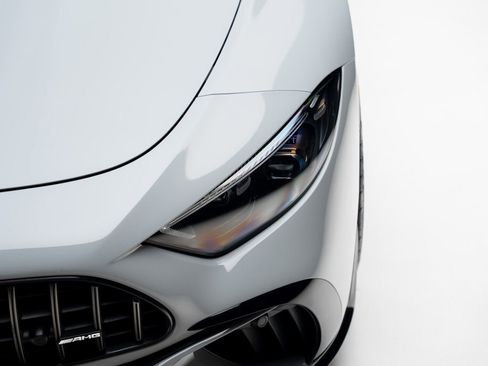 Used 2022 Mercedes-Benz SL 63 AMG 4MATIC image 13