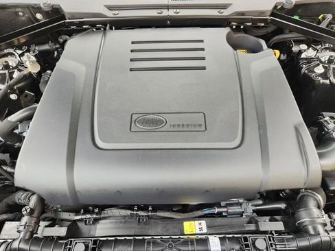 New 2026 Land Rover Defender 110 S AWD/4WD image 21