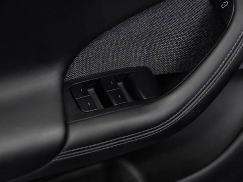 Used 2022 Tesla Model S Plaid image 45