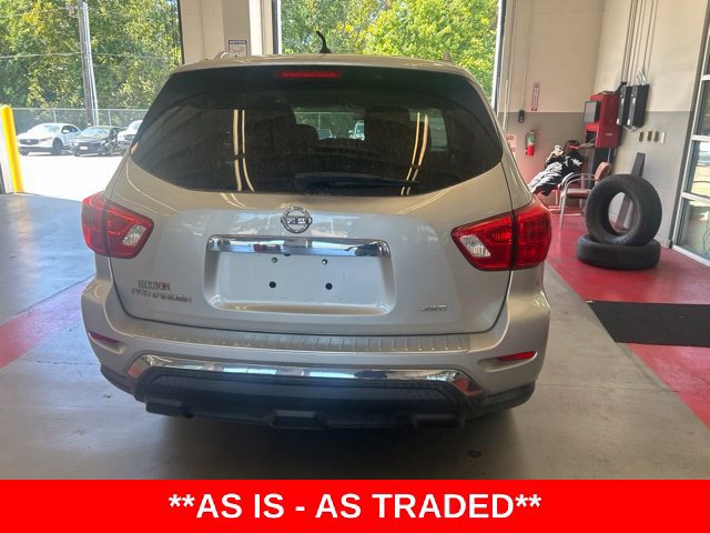 Used 2017 Nissan Pathfinder S AWD/4WD image 11