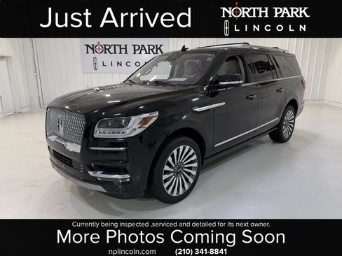 Used 2020 Lincoln Navigator L Reserve w/ Luxury Package image 1