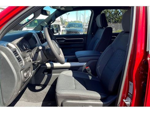 New 2026 RAM 1500 Big Horn AWD/4WD image 9
