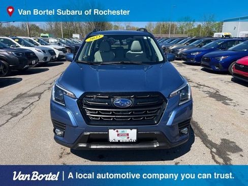 Certified 2023 Subaru Forester Premium AWD/4WD image 8