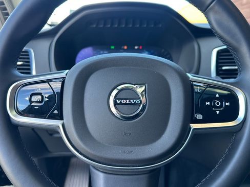 Certified 2025 Volvo XC90 B6 Plus AWD/4WD image 27