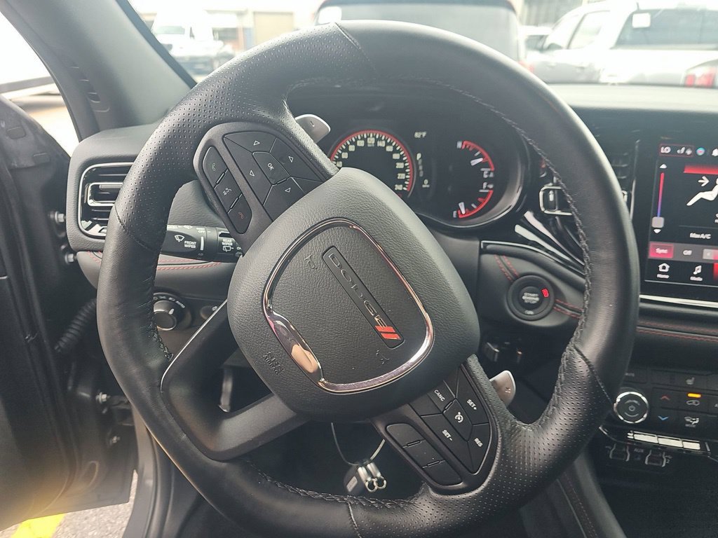 Used 2025 Dodge Durango GT w/ Trailer Tow Group IV RWD image 2