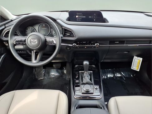 Certified 2025 MAZDA CX-30 AWD 2.5 S w/ Preferred Package image 17