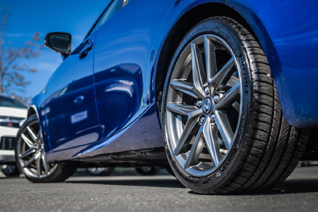Used 2016 Lexus IS 350 AWD w/ F Sport Package image 17