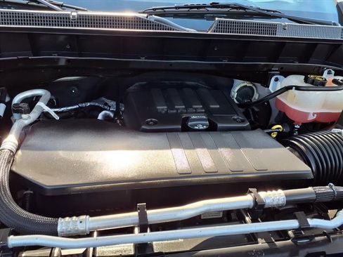 Used 2021 Chevrolet Silverado 1500 W/T w/ WT Value Package image 18