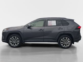Used 2019 Toyota RAV4 XLE Premium w/ Carpet Mat Package FWD video 2