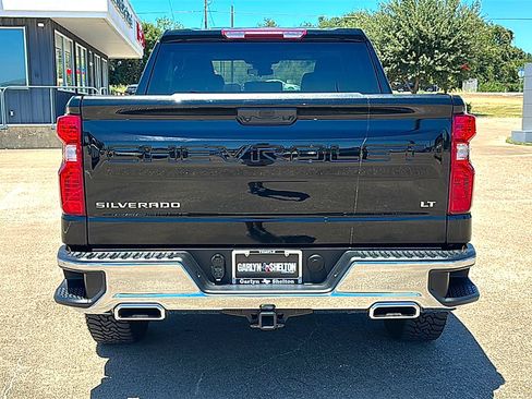Used 2023 Chevrolet Silverado 1500 LT w/ Z71 Off-Road Package AWD/4WD image 7