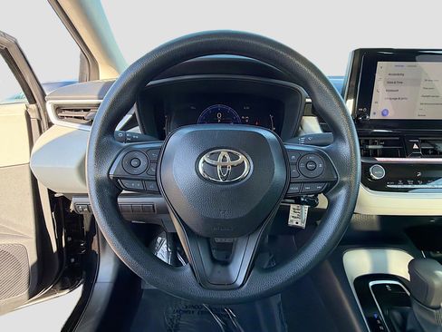Used 2026 Toyota Corolla LE FWD image 36