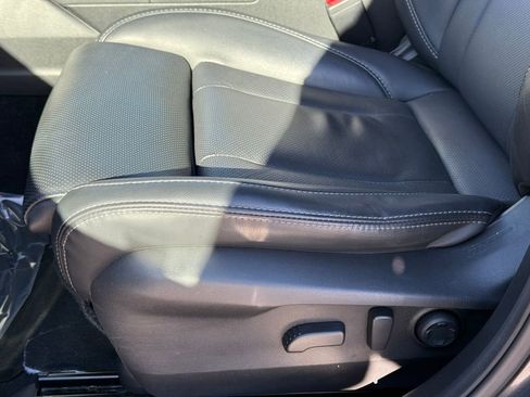 Used 2023 Subaru Outback Limited XT image 58