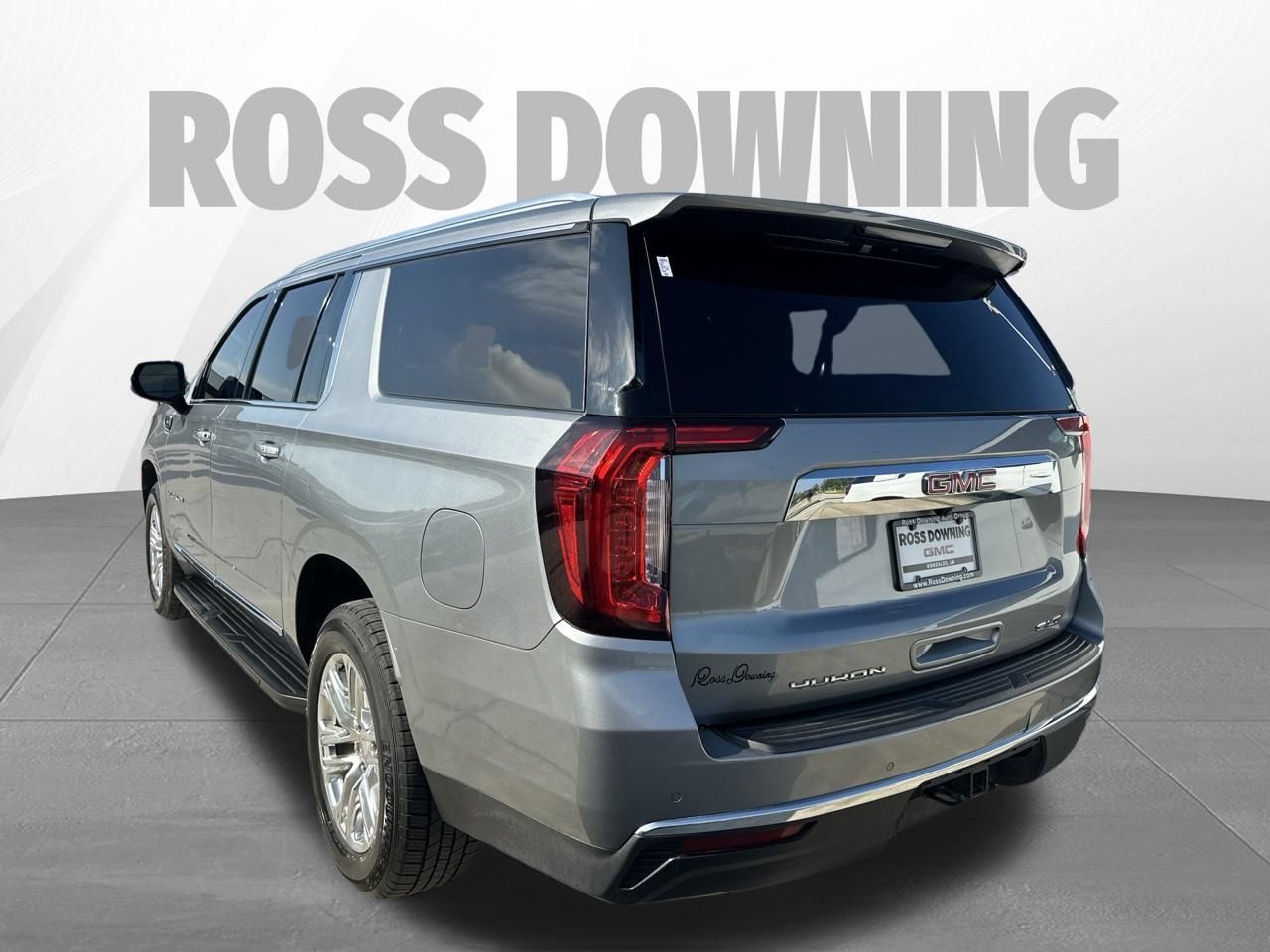 Used 2023 GMC Yukon XL SLT w/ SLT Premium Package RWD image 6