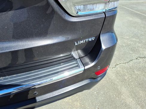 Used 2019 Jeep Grand Cherokee Limited image 5