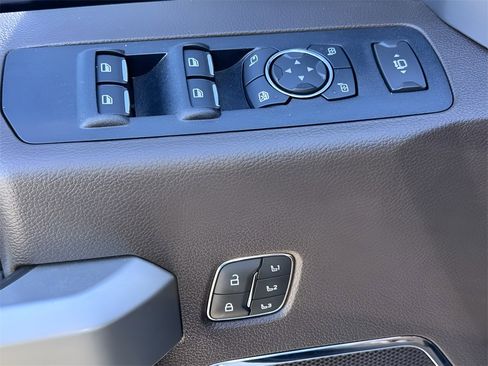 Used 2022 Ford F350 King Ranch w/ King Ranch Ultimate Package image 14