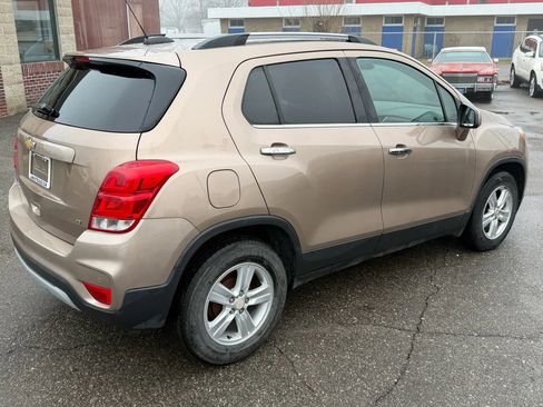 Used 2018 Chevrolet Trax LT w/ Driver Confidence Package image 5