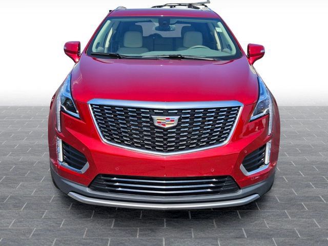 Used 2024 Cadillac XT5 Premium Luxury w/ LPO, Floor Liner Package AWD/4WD image 2