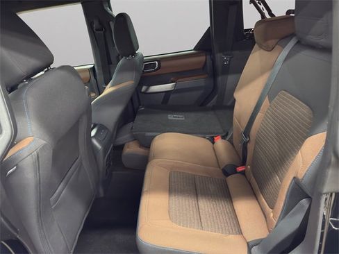 Used 2023 Ford Bronco Outer Banks image 13